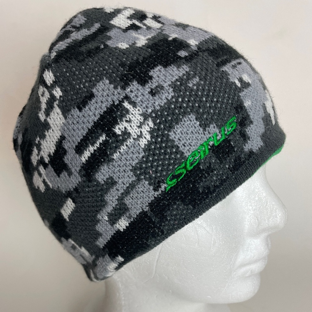 Seirus  Innovation Beanie Winter Hat for Kids